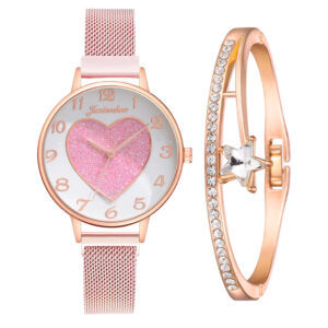 Cute Women Bracelet Watch Fashion Leather Strap Ladies Watch Heart-shaped Dial